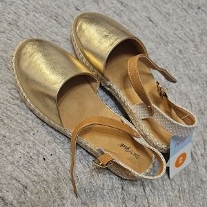 Cat & Jack Gold Espadrille Flats